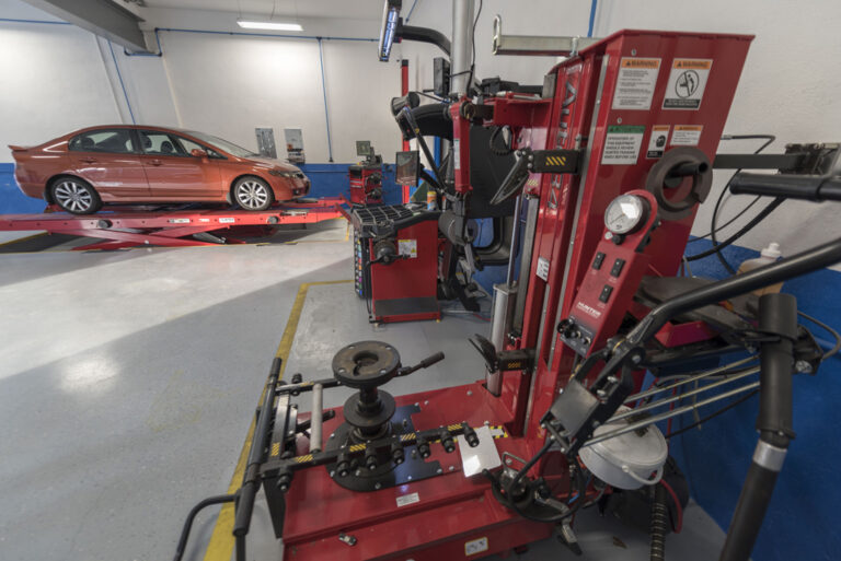 Central Auto Body Auto Repairs Yonkers NY11 768x513