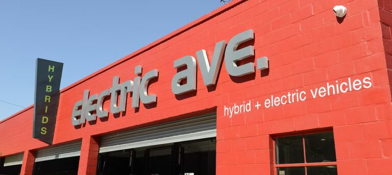 Electric Ave Towing Los Angeles CA 768x343